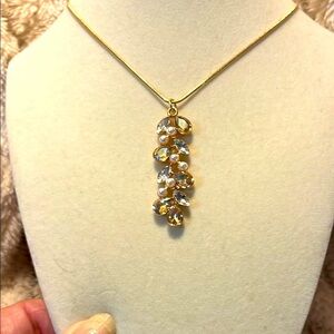 Glass and Pearl Pendant Necklace